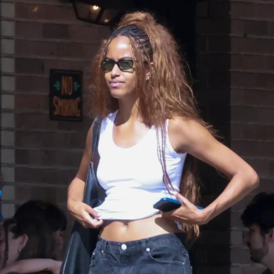 Malia Obama Nailed the '90s Supermodel Go-See Outfit Combo