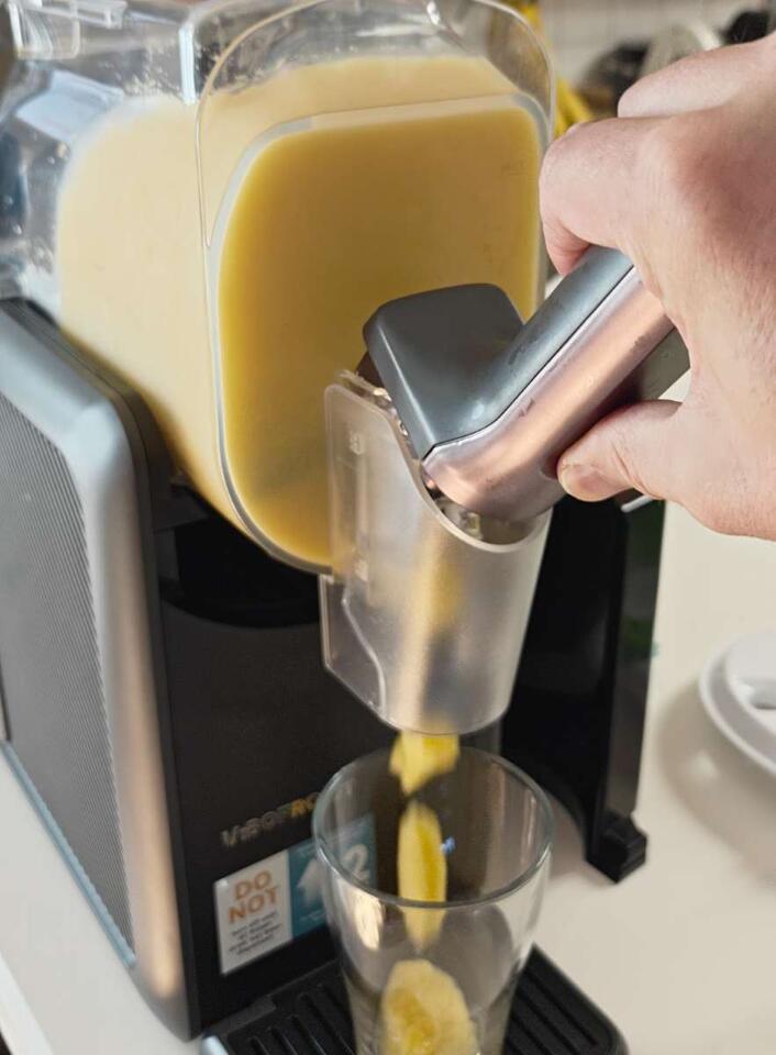 Vibofrost slushie machine review – a solid machine for semi-solid ...