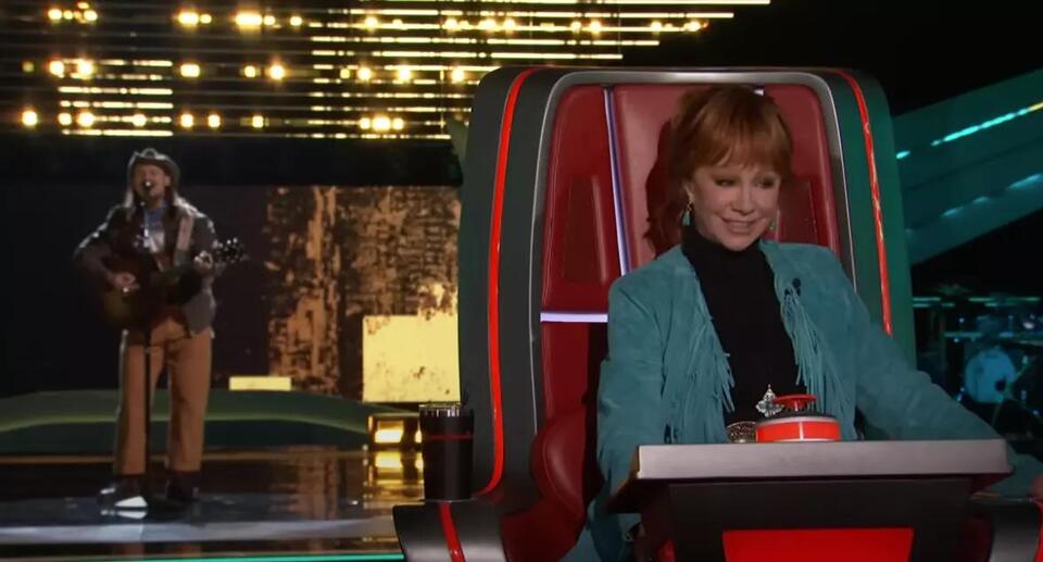 Louisiana Singer Stuns On The Voice With Cajun Twist - NewsBreak