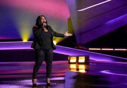 Live stream discount the voice tonight