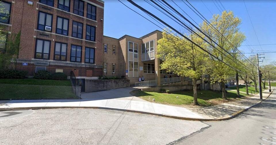 Pittsburgh high school on lockdown amid stabbing incident and police ...