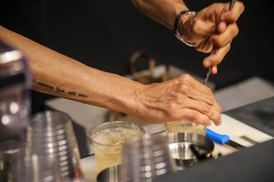 New Jersey makes cocktails to go permanent