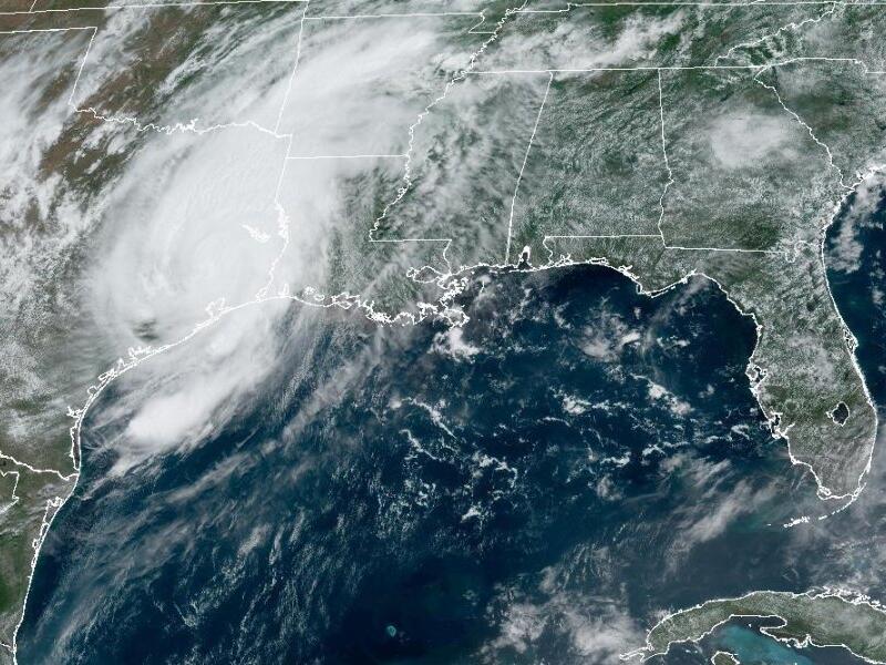 Beryl weakens to tropical storm while moving through Texas