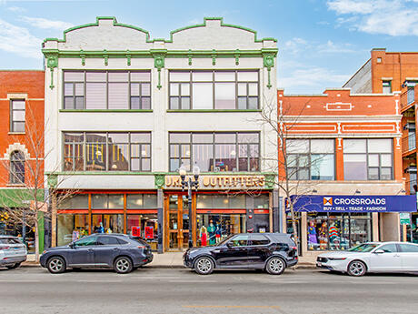 Greenstone Partners Brokers $4.1M Sale of Urban Outfitters-Leased ...