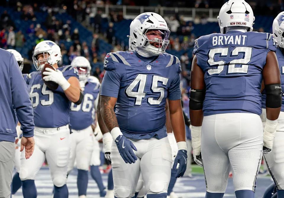 Patriots waive linebacker Caleb Murphy, opening roster spot for ...