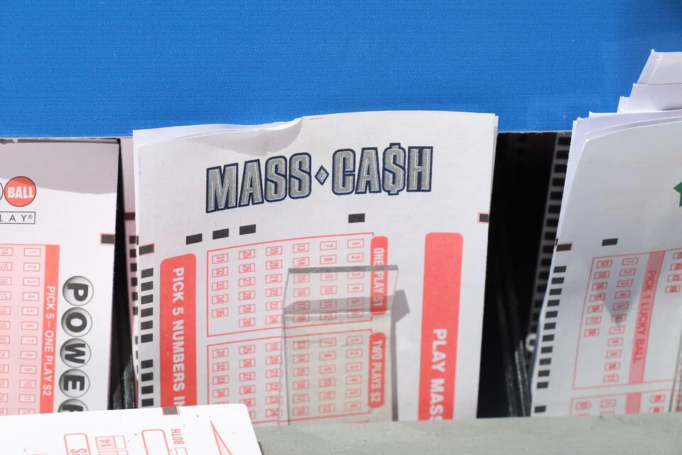 Salisbury store sells 2 winning $100K lottery tickets in 1 night ...