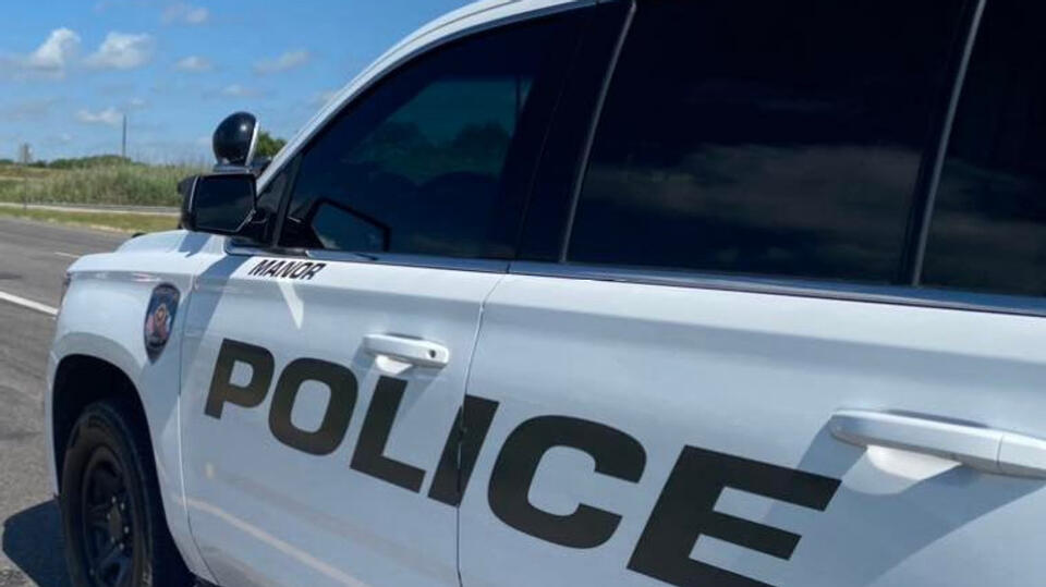 Elderly woman dies in Manor house fire, investigation underway - NewsBreak