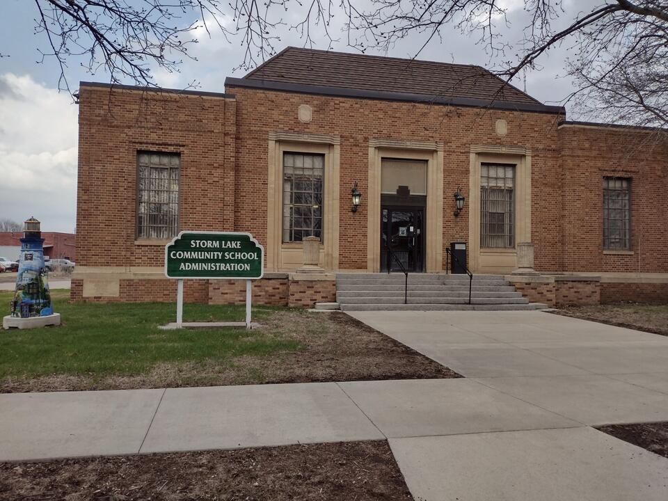 Storm Lake School District Seeking a Grant for a Couple of Buildings