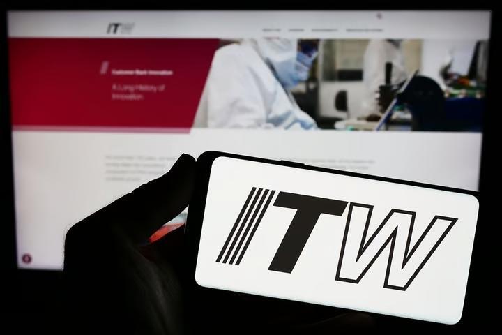 Tornado Knocks $40 Million Off Illinois Tool Works Revenue — Yet ...