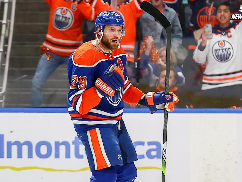 Oilers sign Leon Draisaitl to historic contract extension