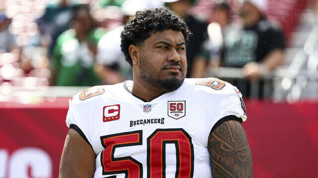 Agent of Bucs' Vea: 'Don't see it ending in anything but a trade'