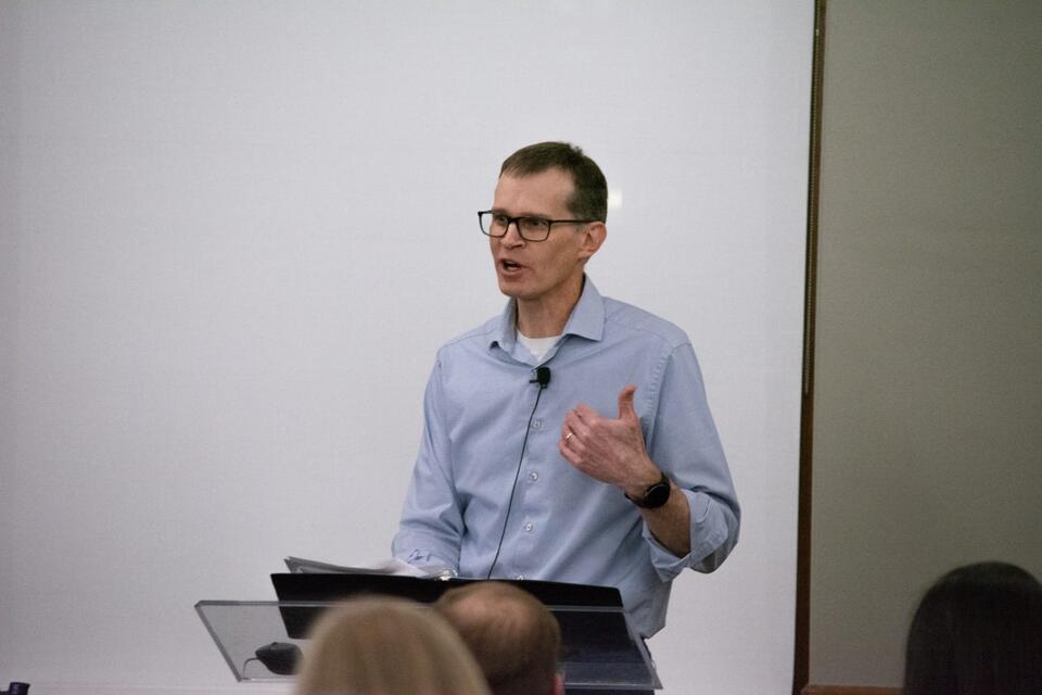 Dordt University dean intersects engineering, science and faith through ...