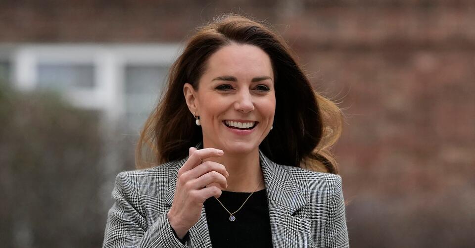 Kate Middleton’s Newest Accessory Is The Epitome of Elegance — & It’s Less Than  – NewsBreak