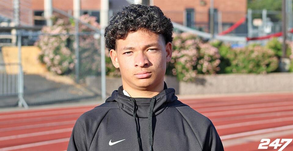 2027 ATH Duece Jones-Drew has familiar name, different game - NewsBreak