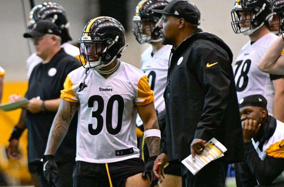 Ramon Chinyoung Offers Clue on Steelers RB Rotation - NewsBreak