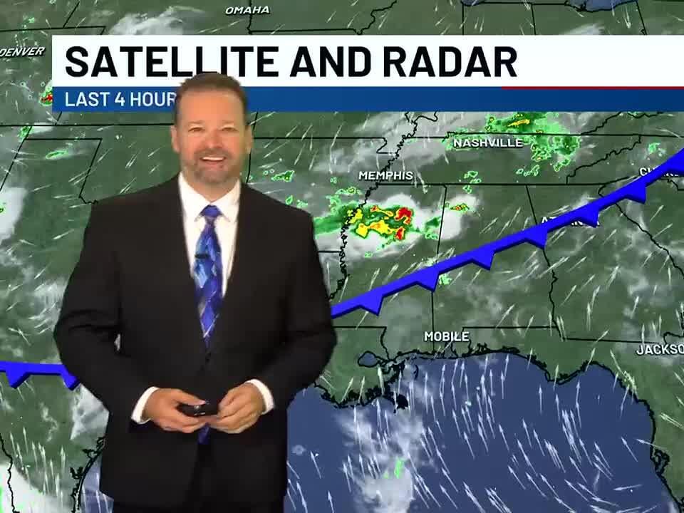 Scattered storms later today, then heavy rain heading into the weekend