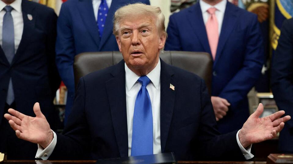 Trump Seeks 30-Foot George Washington Statue at Smithsonian Museum
