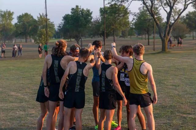 South Dakota State men’s XC opens season with win at Augustana Twilight, women finish runner-up