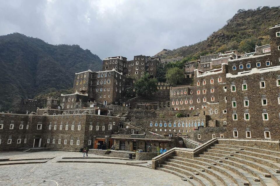25 Facts About Rijal Al-Ma Rebellion - NewsBreak