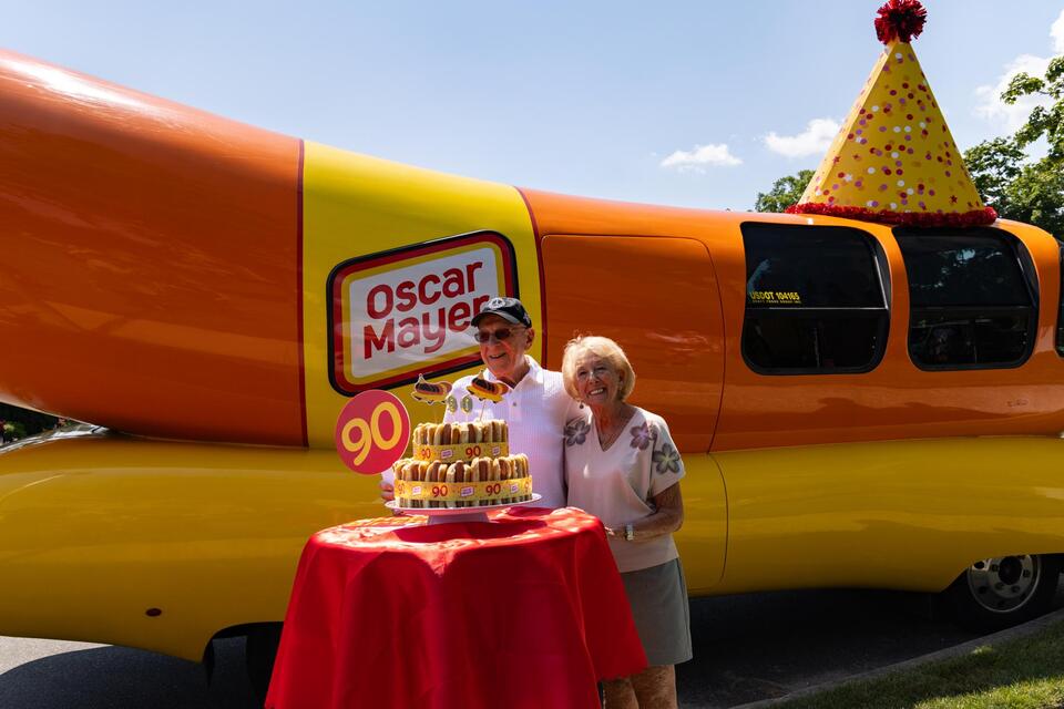 Wienermobile surprises couple at 90th birthday party in East Islip