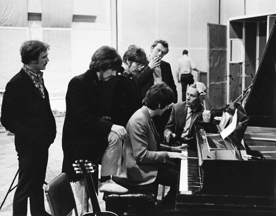 Dazzling Key Changes Throughout Pop History - NewsBreak