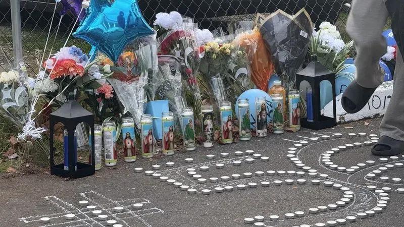 Over 150 gather for memorial of Federal Way teen killed by vehicle in ...