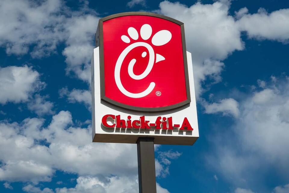 After 35 years in Metro ATL, Chick-fil-A is demolishing this beloved ...