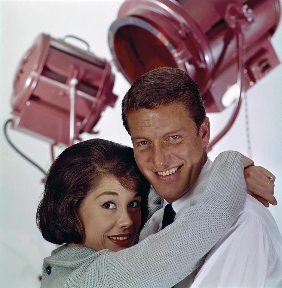 First and Last: How The Dick Van Dyke Show Smartened Up the Sitcom Formula  | by Tristan Ettleman | Medium, image size:938x960