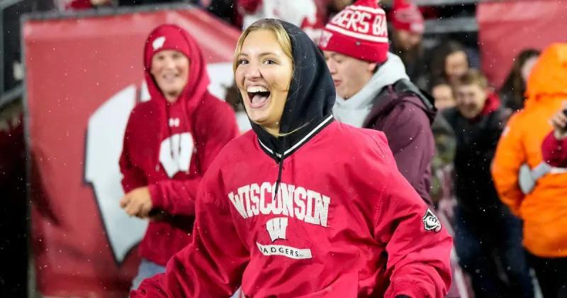 The Envelope, Please: Week 11 Awards - NewsBreak