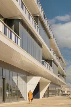 An abandoned shopping mall in Lisbon becomes a sustainable innovation ...