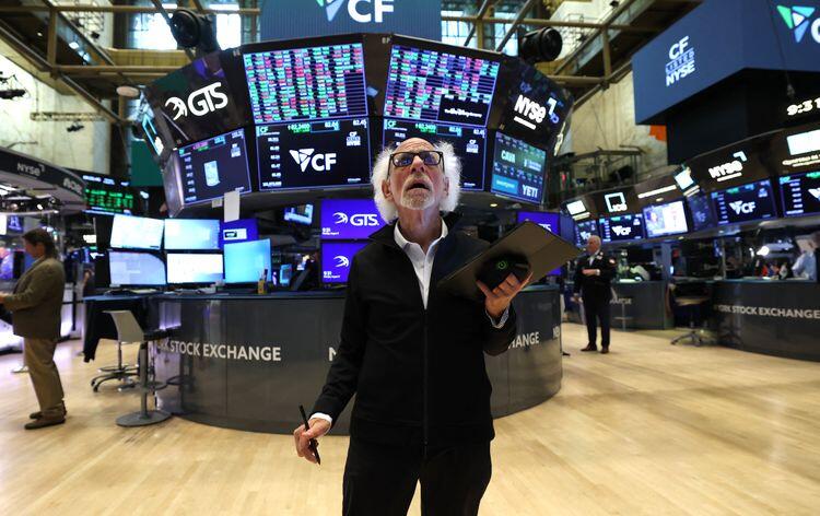 Do These Markets Feel 'Healthy' to You? Some Experts Say to Back Off ...