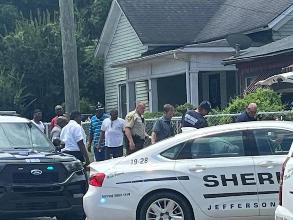 Man dead after shooting on 18th Street North in Birmingham