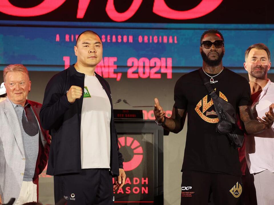 Wilder vs. Zhang weigh-in results: Deontay Wilder enters fight at