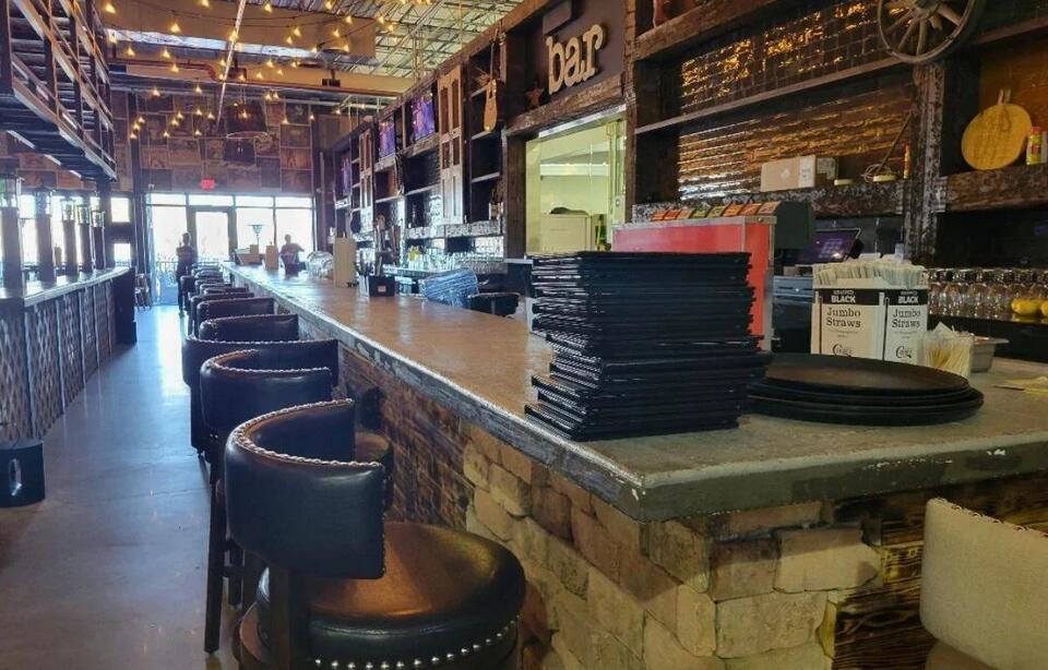 352Eats: Four smokes BBQ Brings a Smoky Flavor to Ocala’s Paddock ...