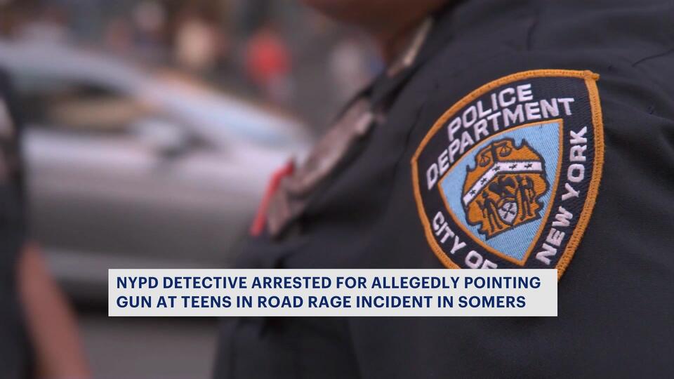 Off-duty NYPD officer accused of aiming loaded weapon at teens in ...