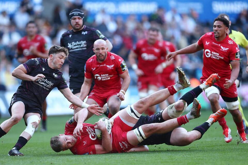 Welsh Rugby Union confirms Ospreys or Scarlets will become defunct ...