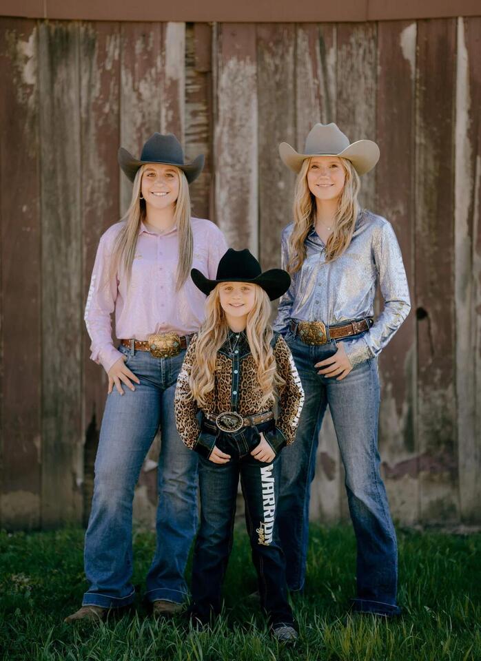 Sister Act: Area sisters to compete in novice barrel racing at Hamel ...