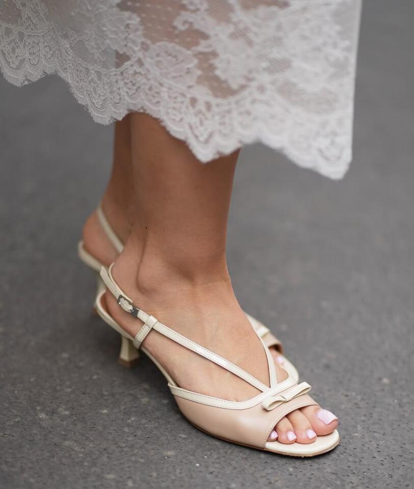 ‘Soap Pedicures’ Are the Sheer, Glossy Nail Trend That Makes Your Feet Look Naturally Expensive