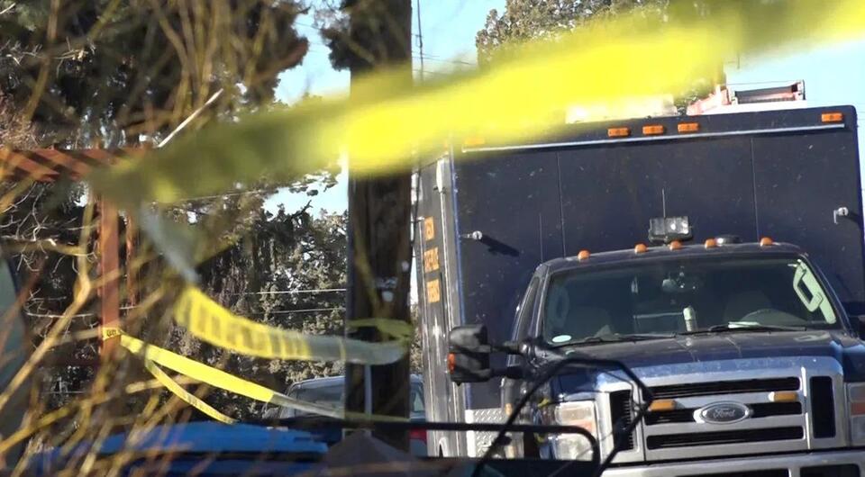 Two people seriously injured at NW Redmond home; police call it ...