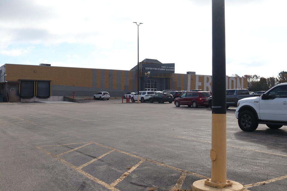 Lebanon School Board hears report on Plaster academies - NewsBreak