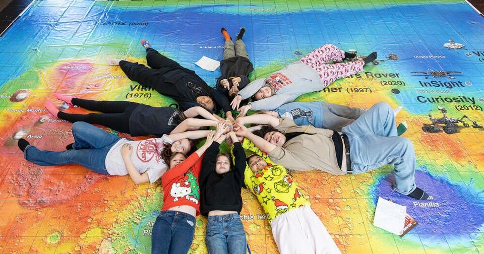 Eblen students step onto Mars through giant interactive map - NewsBreak