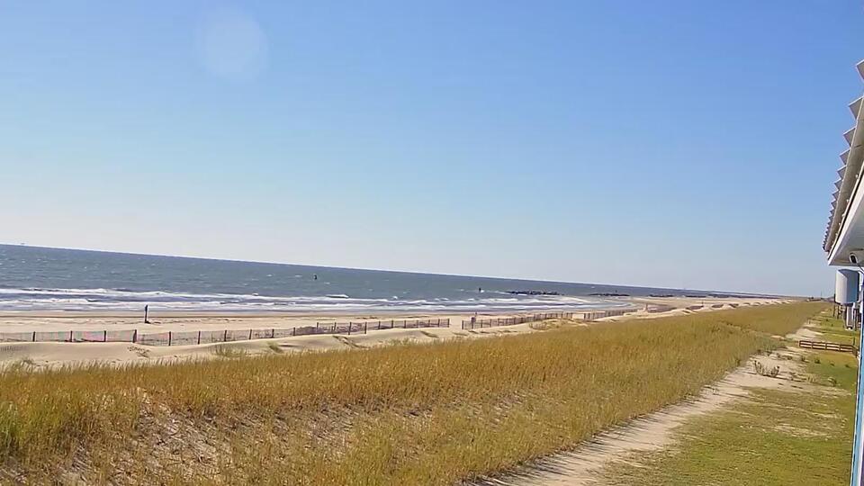 WAFB unveils new “Gulf Coast Cam” in Grand Isle - NewsBreak