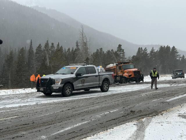 1 dead, 8 others injured in crash on eastbound I-70 near Eisenhower ...