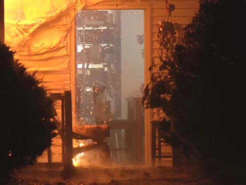 No serious injuries reported after massive fire at Kingsfield Apartments in New Albany