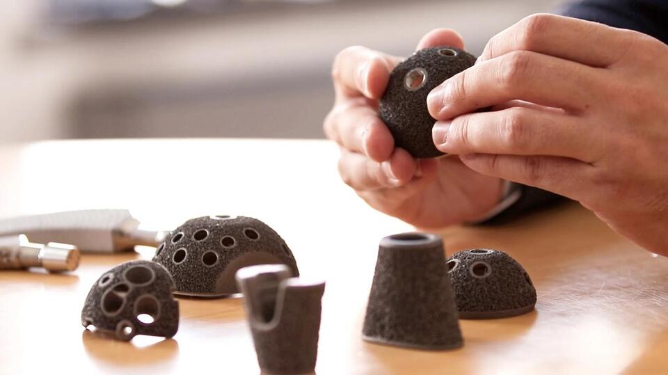 Case Study: RenAM 500Q Powers Mass Production of Medical Components for ...