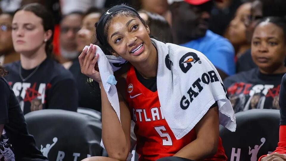 Angel Reese exits game with injury after posting pathetic stat line against former team
