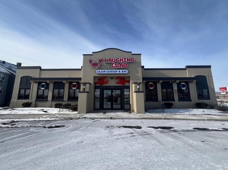 New Restaurant Laughing Crab Soft-Opens Thursday in Dubuque - NewsBreak