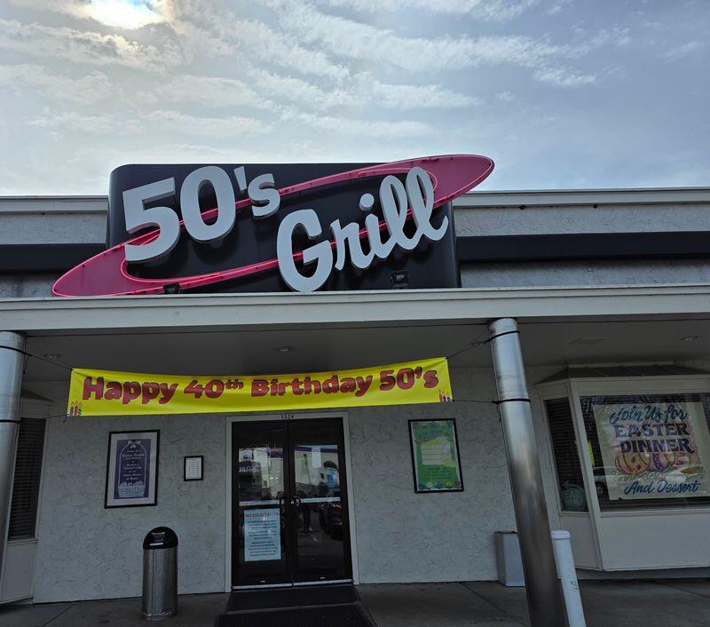 Locals Fill Every Stool For The Hot Turkey Sandwich At These 7 ...