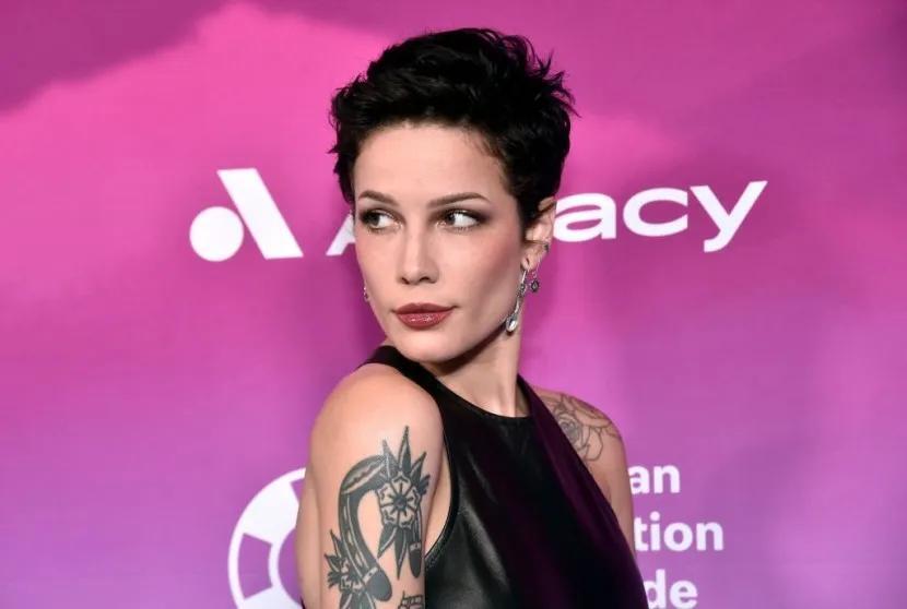 Halsey Says Her Resolution for 2025 Is To 'Sell Feet Pics and Retire'