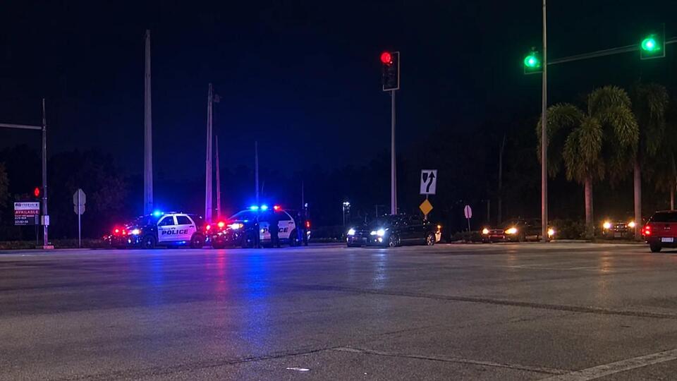 Bicyclist killed in early morning Fort Myers crash, police say - NewsBreak